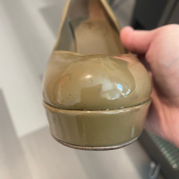 YSL Tan Platform Patent Leather Stiletto High Heels IT 38 8: US - Picture 14 of 16